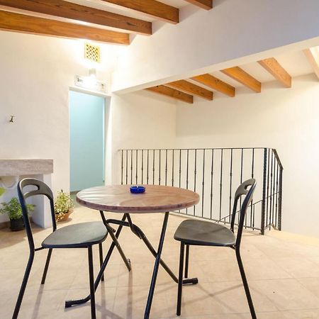 Embat - Hostel Montuiri  Zewnętrze zdjęcie