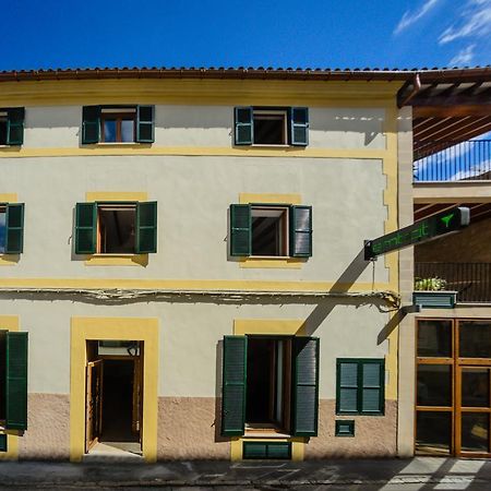 Embat - Hostel Montuiri  Zewnętrze zdjęcie